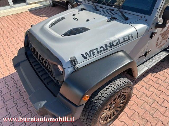 JEEP Wrangler 2.8 CRD DPF 3p Sahara Auto