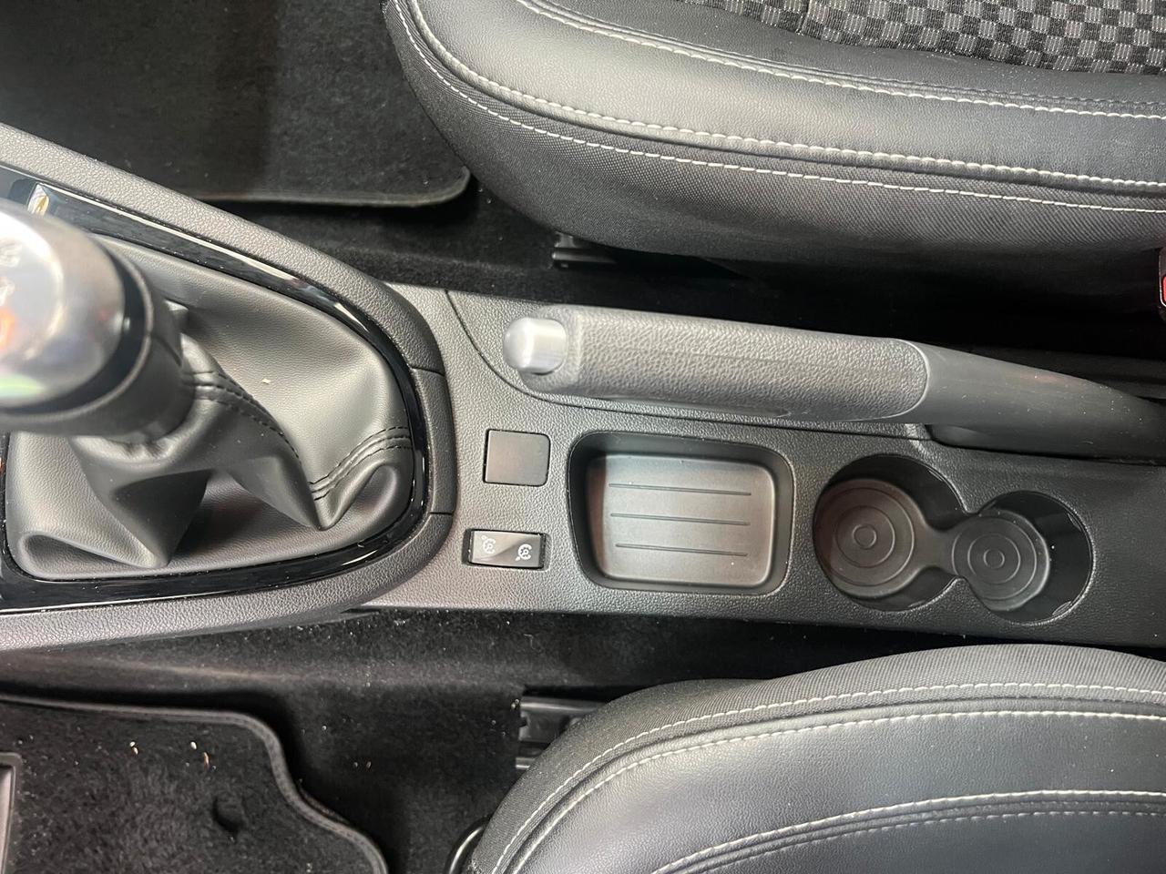 RENAULT CLIO DUEL 900 BENZINA/GPL DI SERIE 90CV