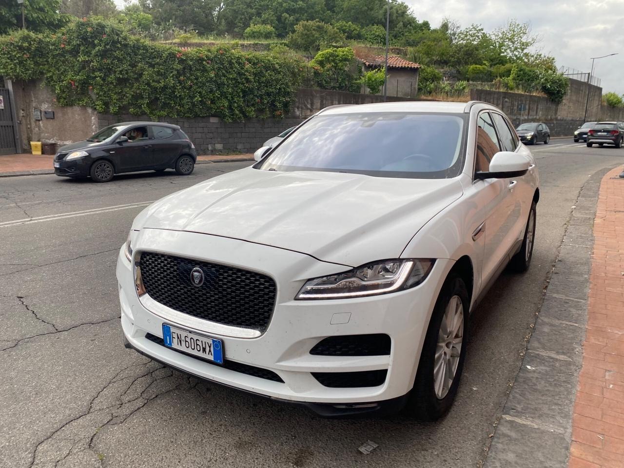 Jaguar F-Pace 2.0 D 180 CV AWD aut. Portfolio