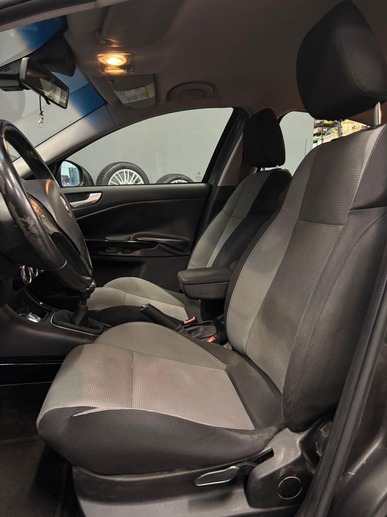 Alfa Romeo Giulietta 1.4 Turbo MultiAir Distinctive