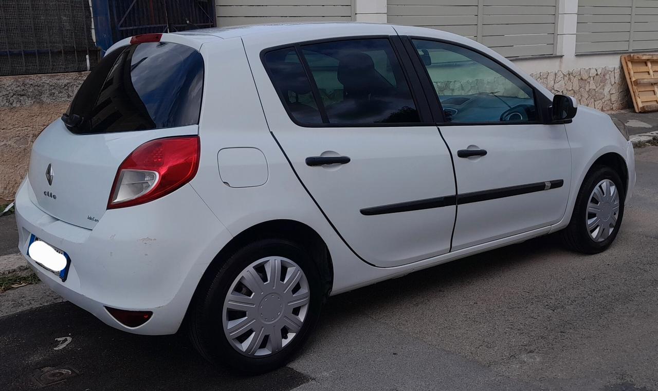Renault Clio 1.2 16V 5 porte GPL Dynamique