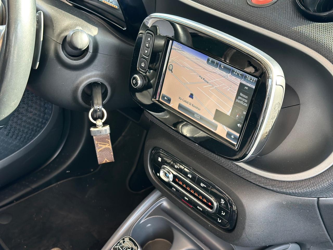 Smart ForTwo BRABUS 0.9 Turbo Twinamic Cabrio