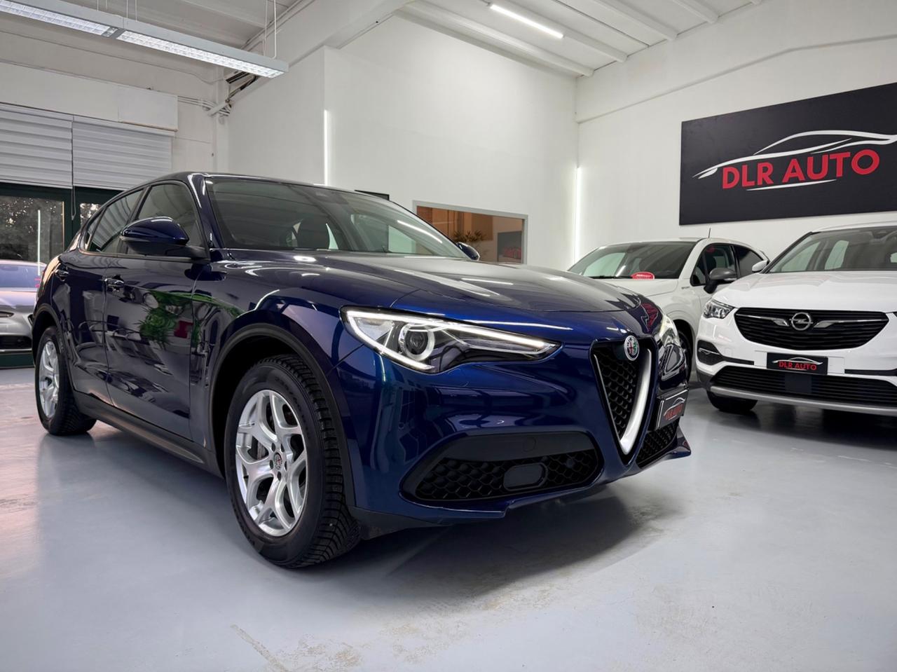 Alfa Romeo Stelvio 2.2 Turbodiesel 160 CV AT8 RWD Executive
