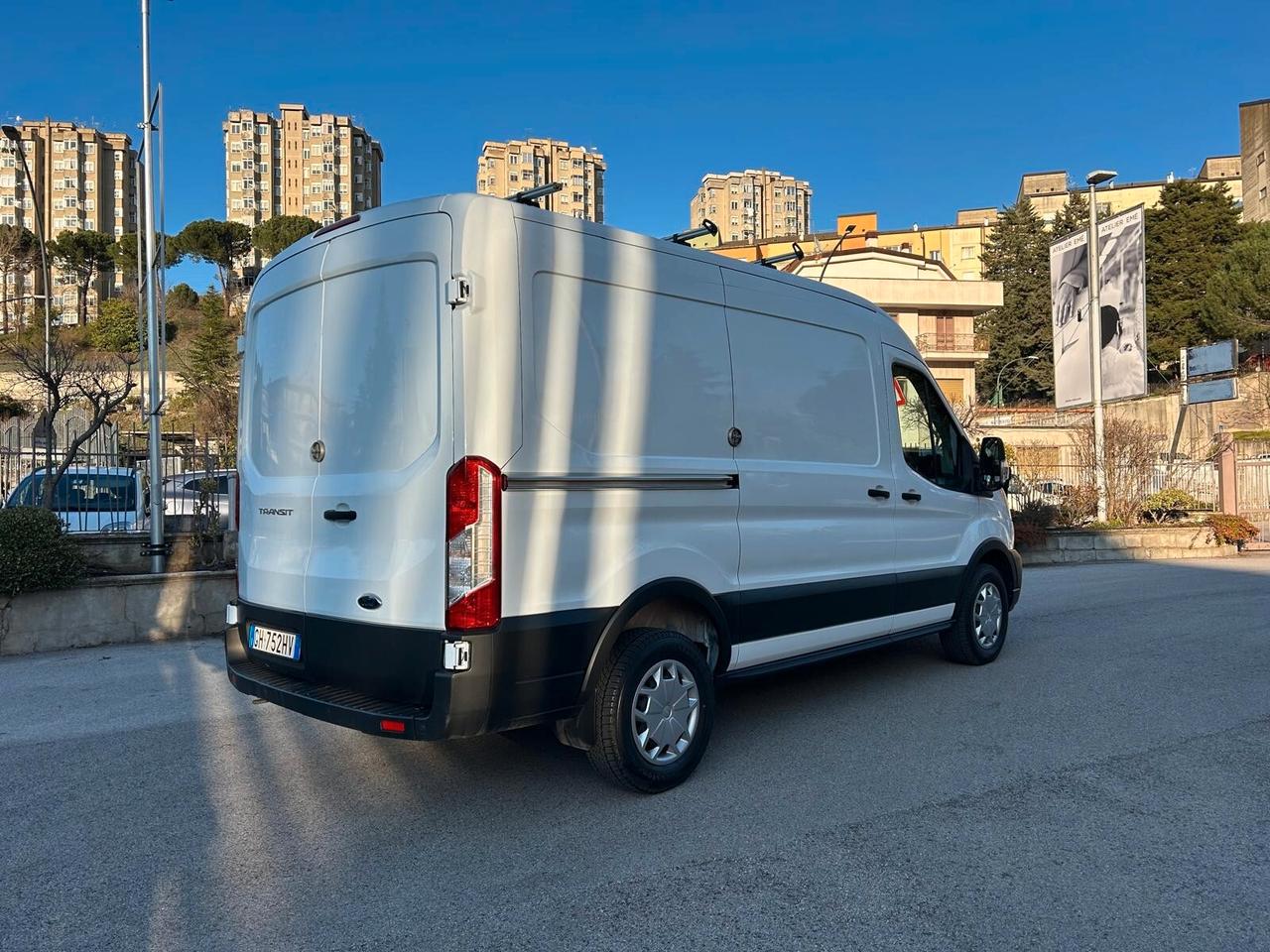 Ford Transit 330 2.0 TDCi EcoBlue 130CV Trend – 2021 € 10.990 + IVA