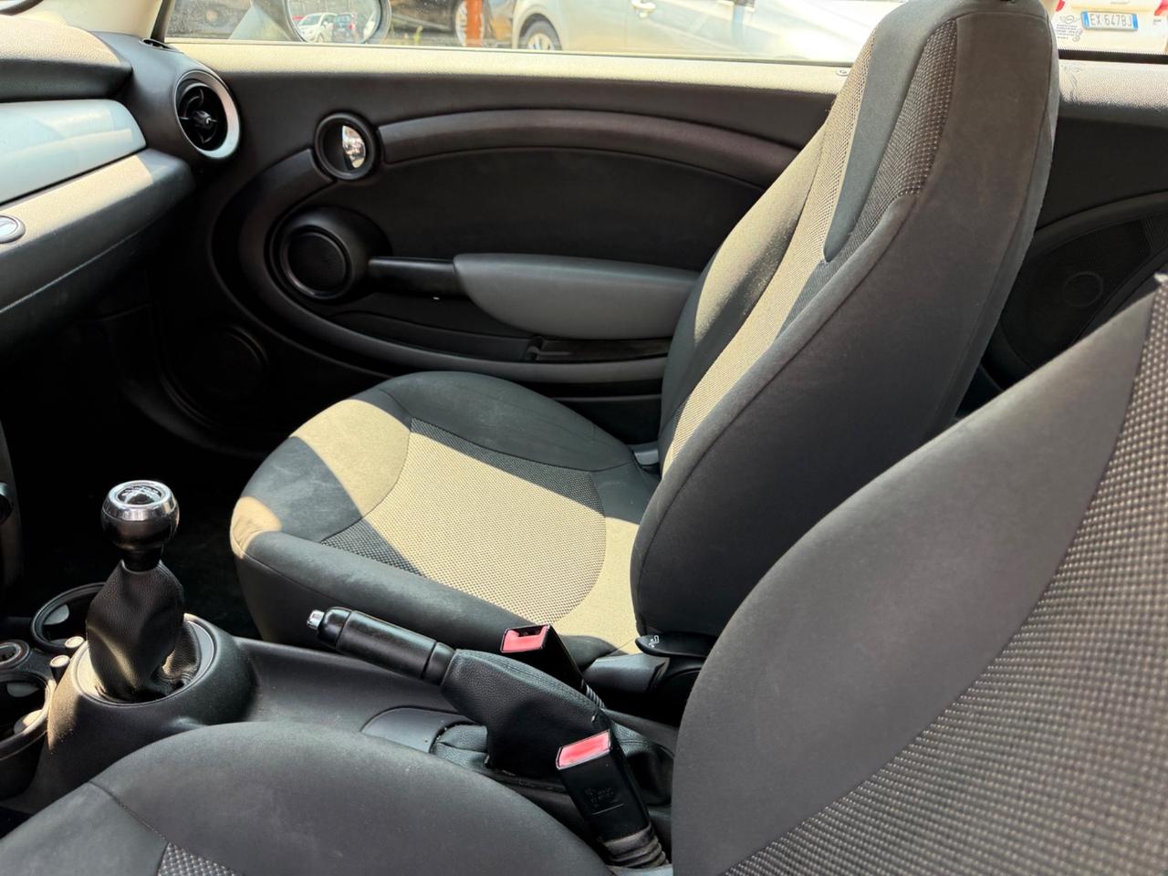 Mini 1.6 16V One D