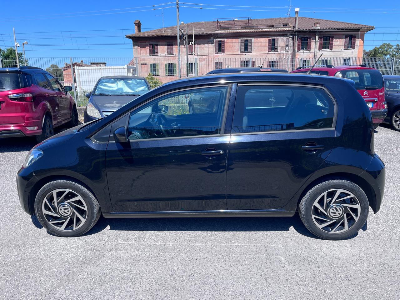 Volkswagen up! 1.0 75 CV 5p. move