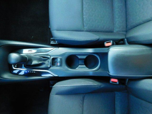 TOYOTA Corolla 1.8 Hybrid Business