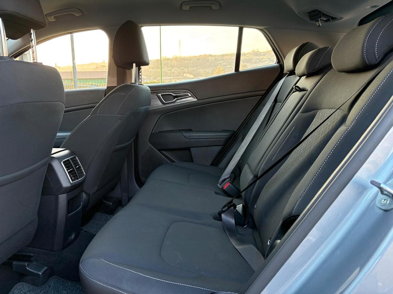 Kia Sportage 1.6 CRDi MHEV DCT Business