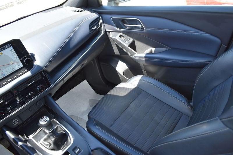 Nissan Qashqai MHEV 140 CV Tekna