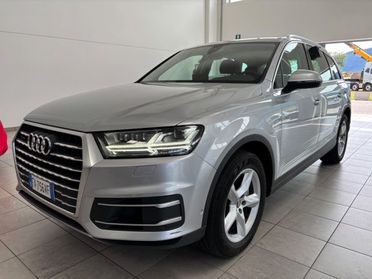 AUDI Q7 45 TDI quattro tiptronic Business Plus