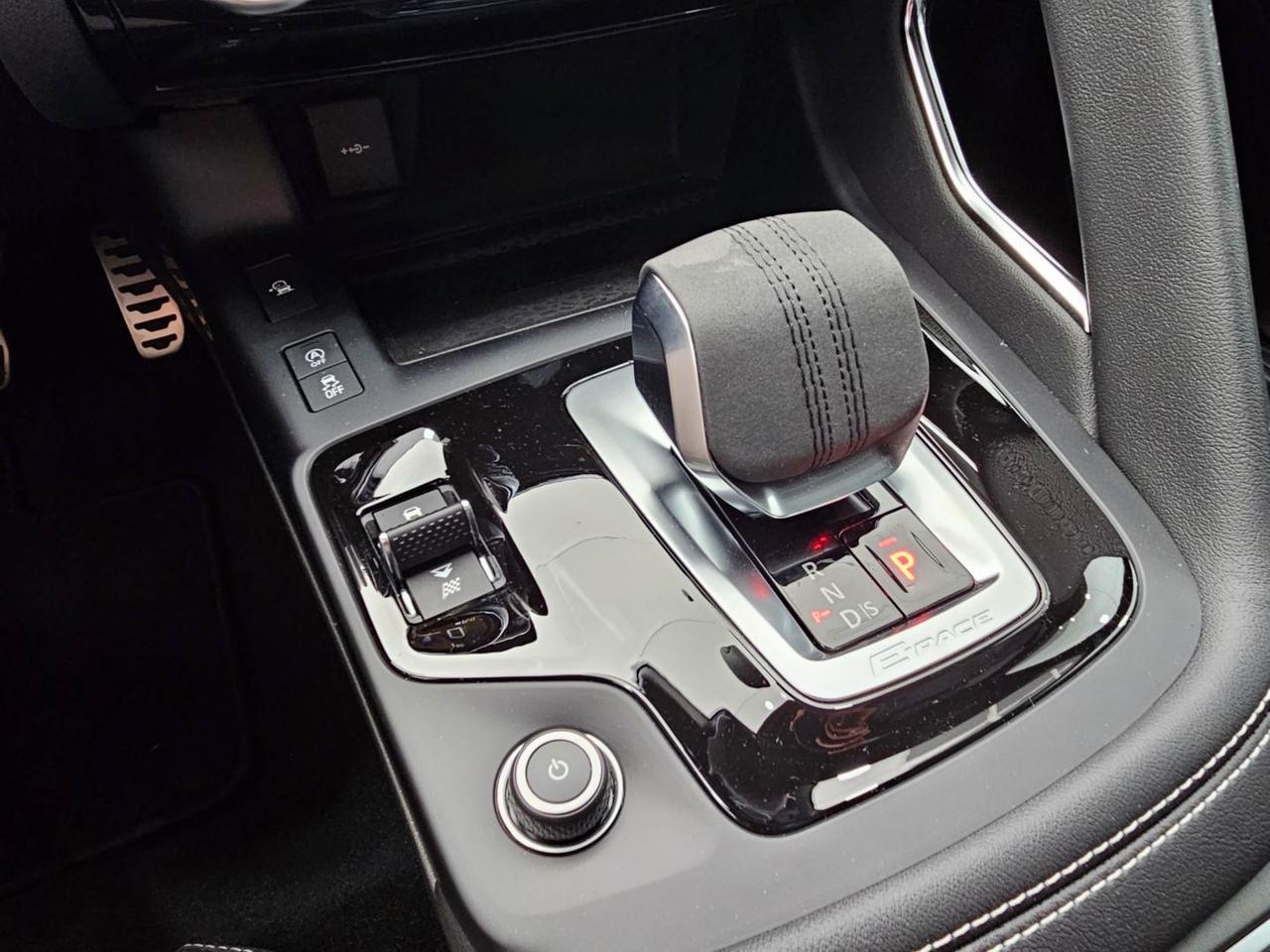 Jaguar E-Pace R-Dynamic SE Navi Camera Tetto C.20" RDynamic