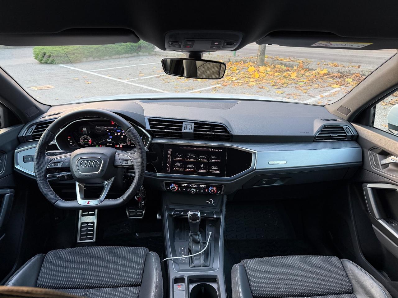 Audi Q3 35 TDI S tronic S-line edition