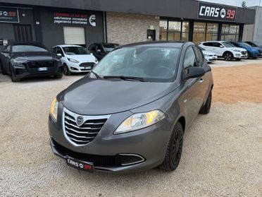 Lancia Ypsilon 1.2 69 CV 5 porte Gold