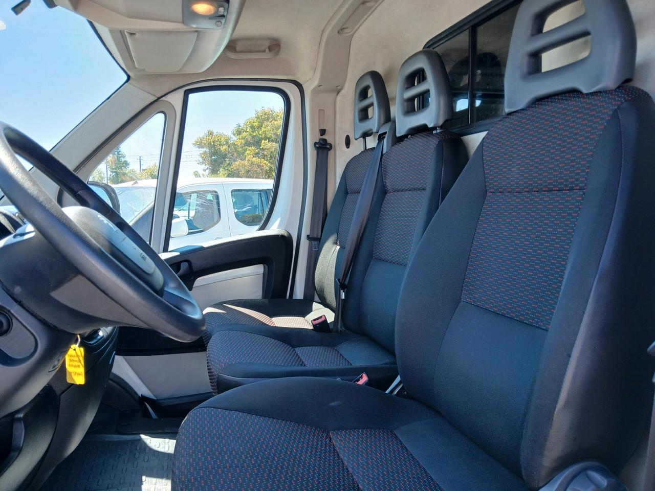 Peugeot Boxer 330 2.2 BlueHDi 130 S&S PC-TN Furgone