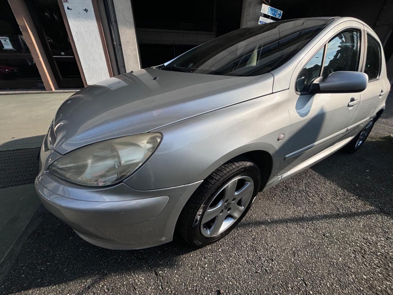 Peugeot 307 2.0 HDi FAP 5p. FULL optional