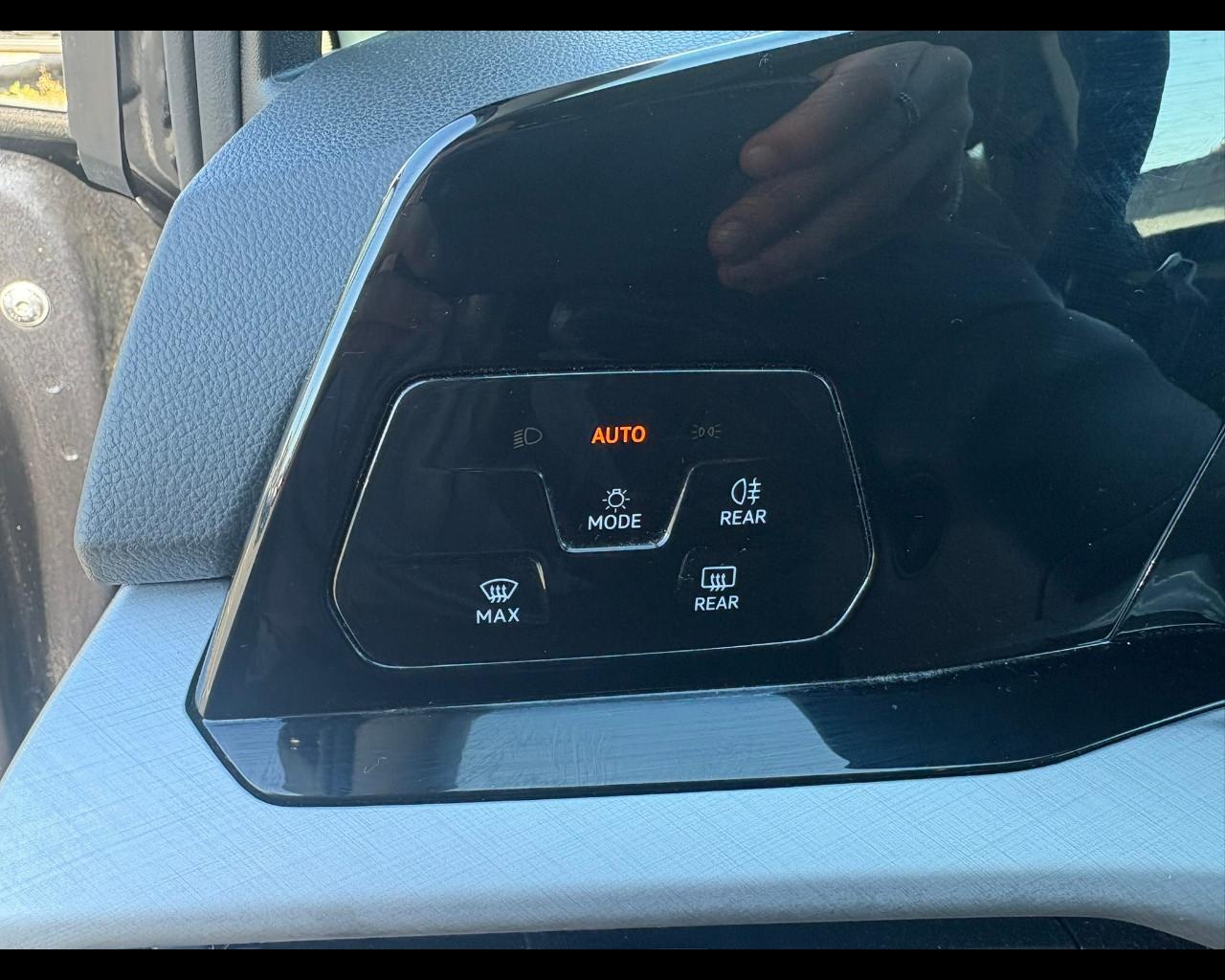 VOLKSWAGEN Golf 8ª serie - Golf 1.0 TSI EVO Life