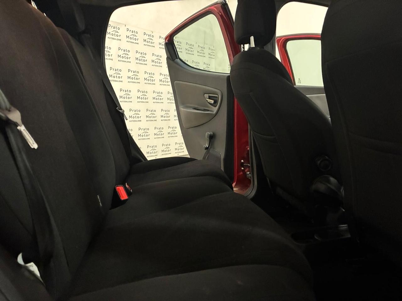 Lancia Ypsilon 0.9 TwinAir 85 CV 5 porte Metano Ecochic Gold