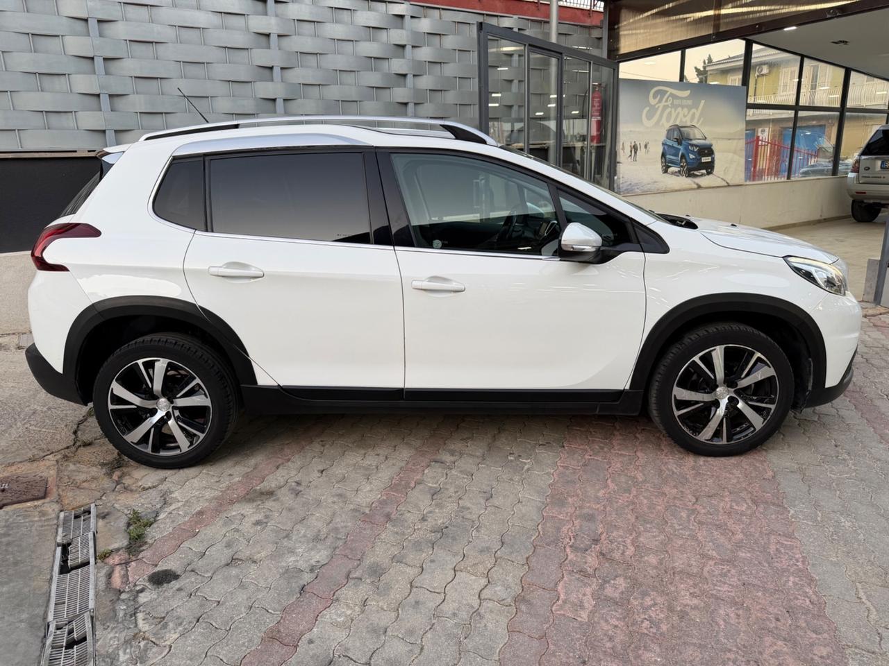 Peugeot 2008 BlueHDi 100 S&S Allure 2020