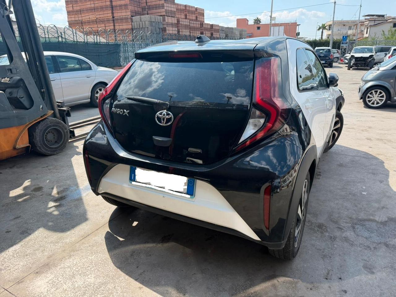 Toyota Aygo X 1.0 sinistrato - 2024