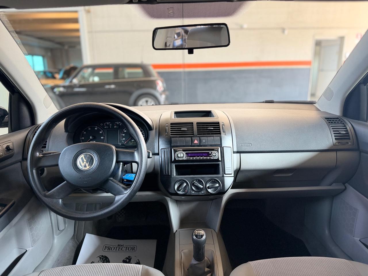 Volkswagen Polo 1.2/64CV 12V 5p. Comfortline