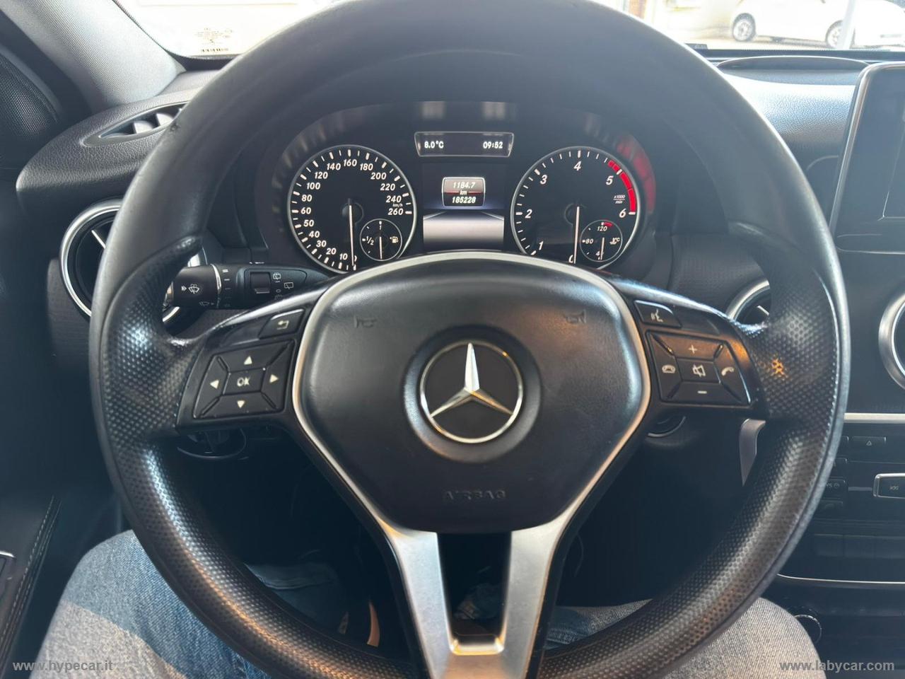 MERCEDES-BENZ A 180 CDI Executive