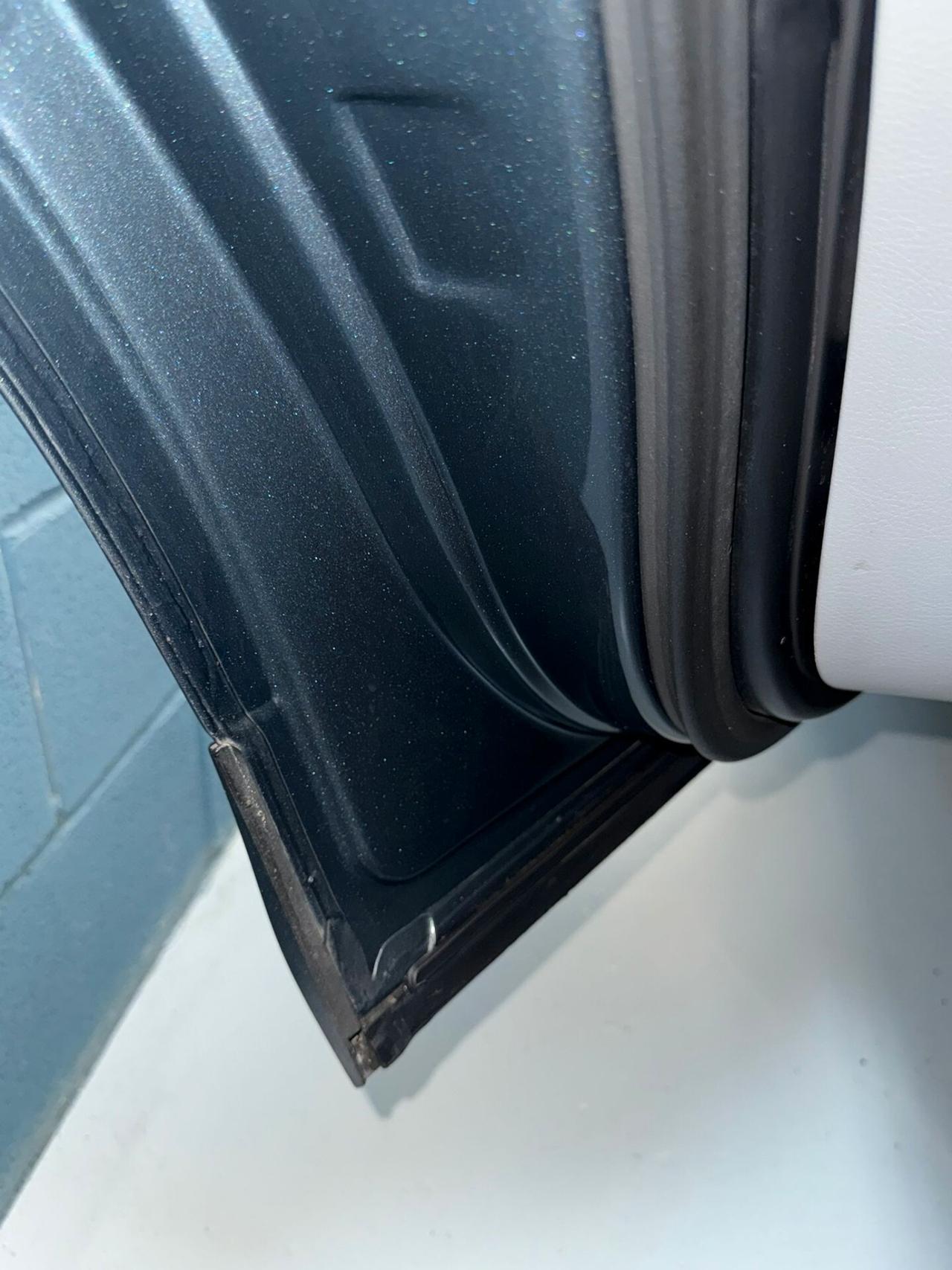 INTROVABILE TOUAREG 4.2 V8 ASI E GANCIO TRAINO