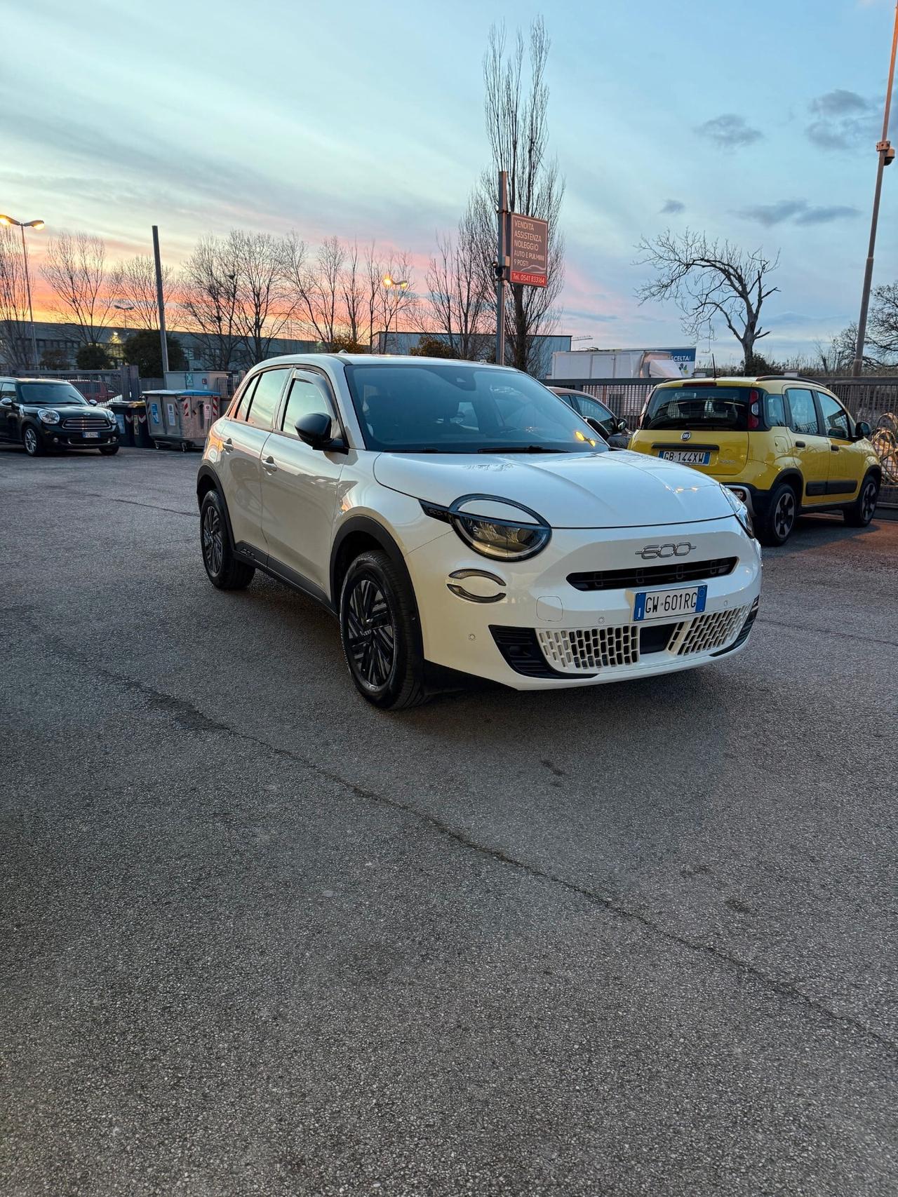 Fiat 600 Hybrid 100 CV DCT MHEV