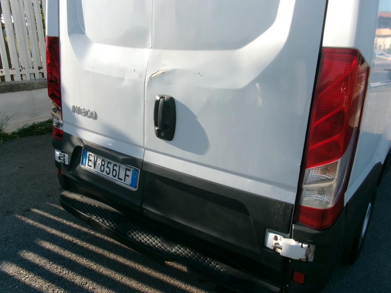 Iveco Daily 35S13 2.3 130CV E5 FURGONE P.3520 H3