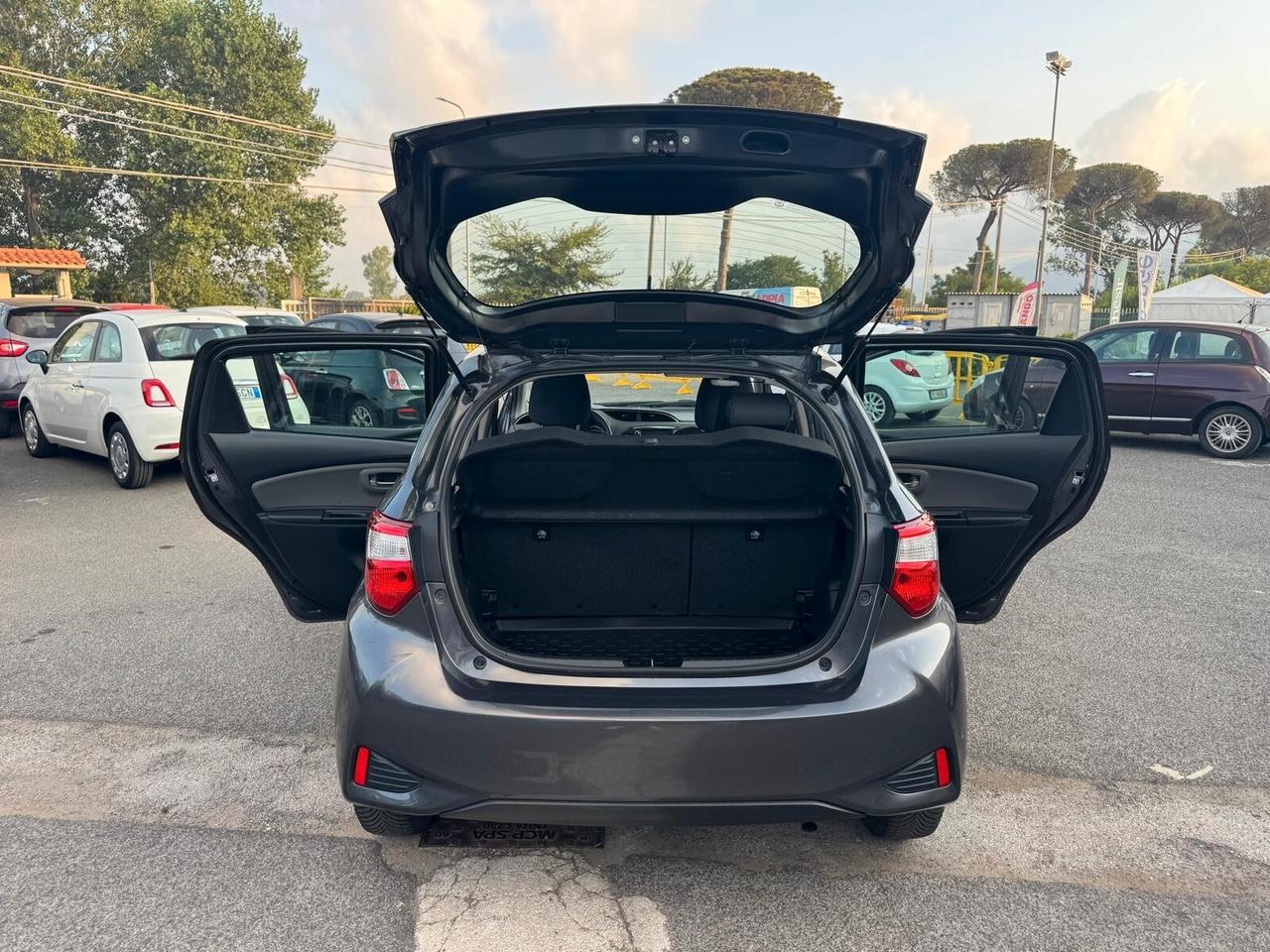 Toyota Yaris 1.0 BENZ 72CV 5P ACTIVE FULL OPTIONAL 2019