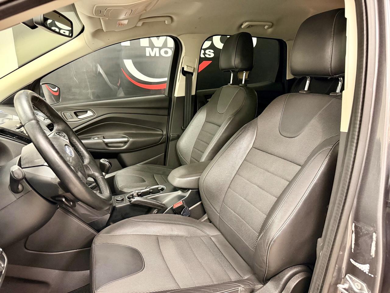 Ford Kuga 2.0 TDCI 140 CV 4WD Titanium