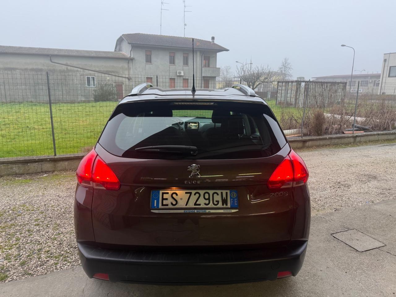 Peugeot 2008 1.2 VTi 82CV Active