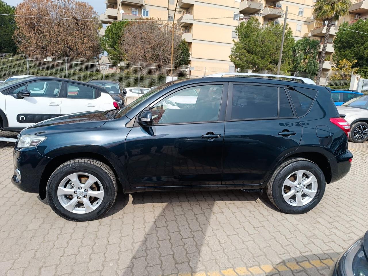 Toyota RAV 4 2.2 D-4D 150 CV DPF