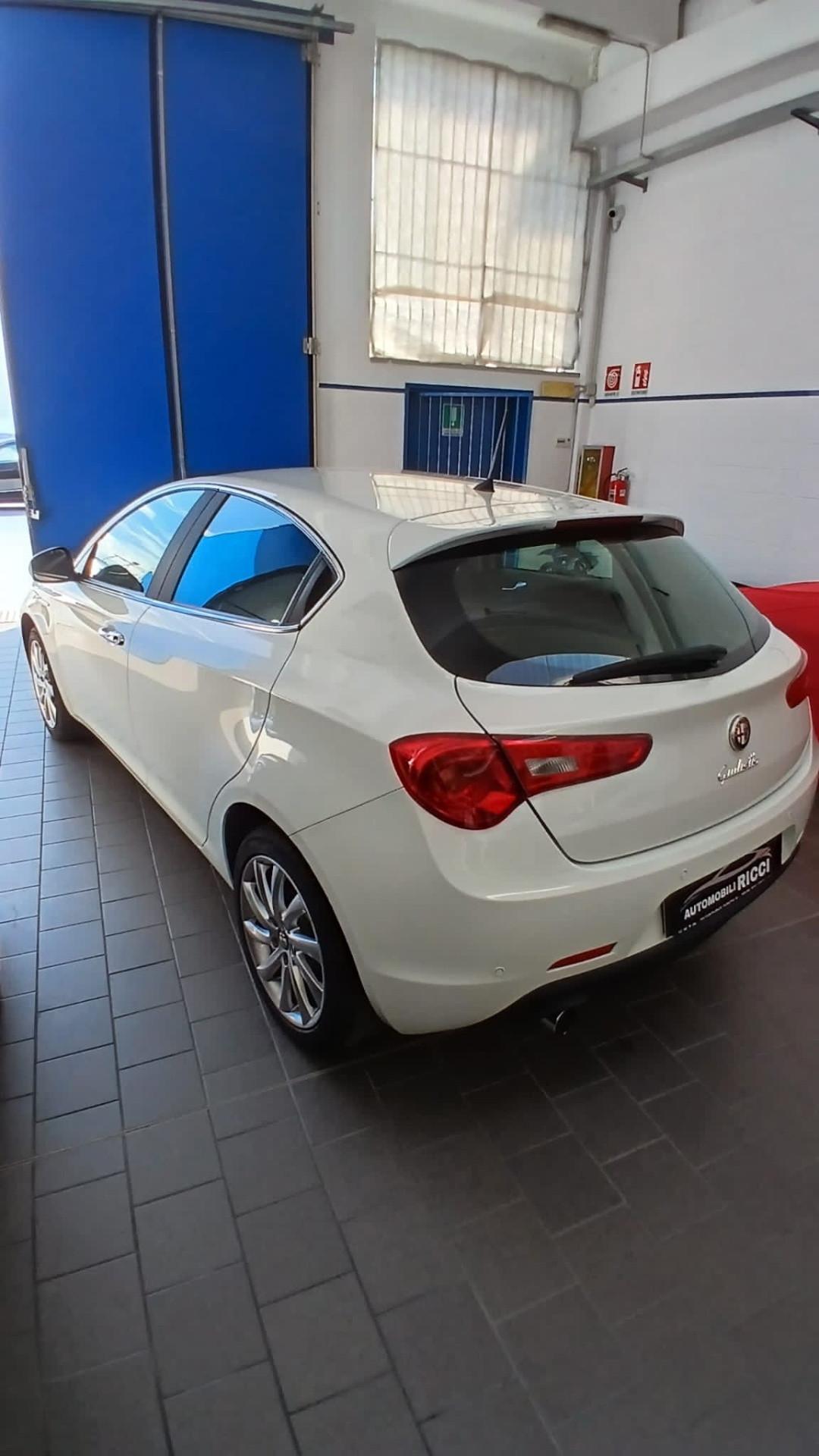 Alfa Romeo Giulietta 1.4 Turbo 120 CV