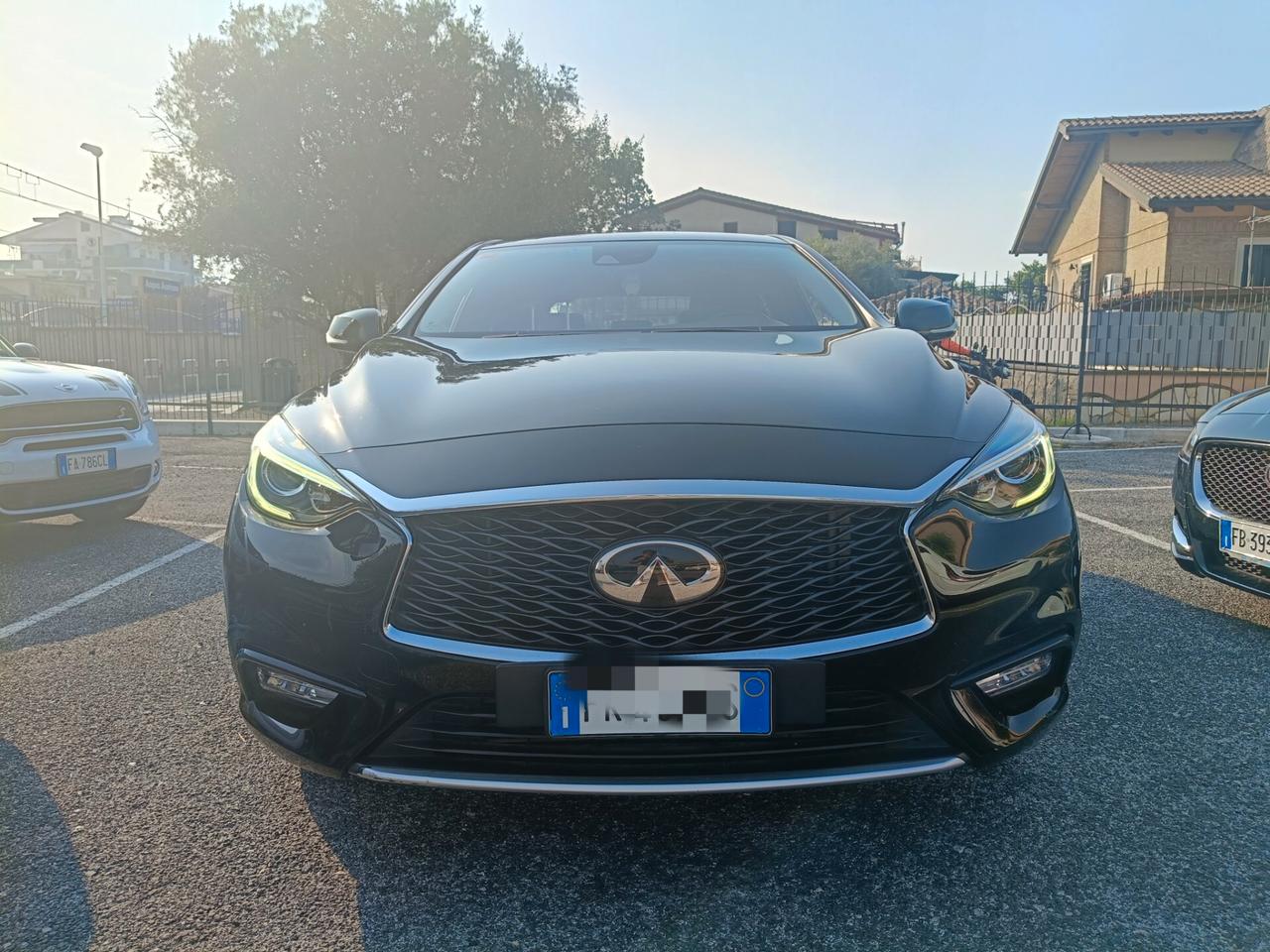 Infiniti Q30 1.5 diesel Premium 104 Mila km