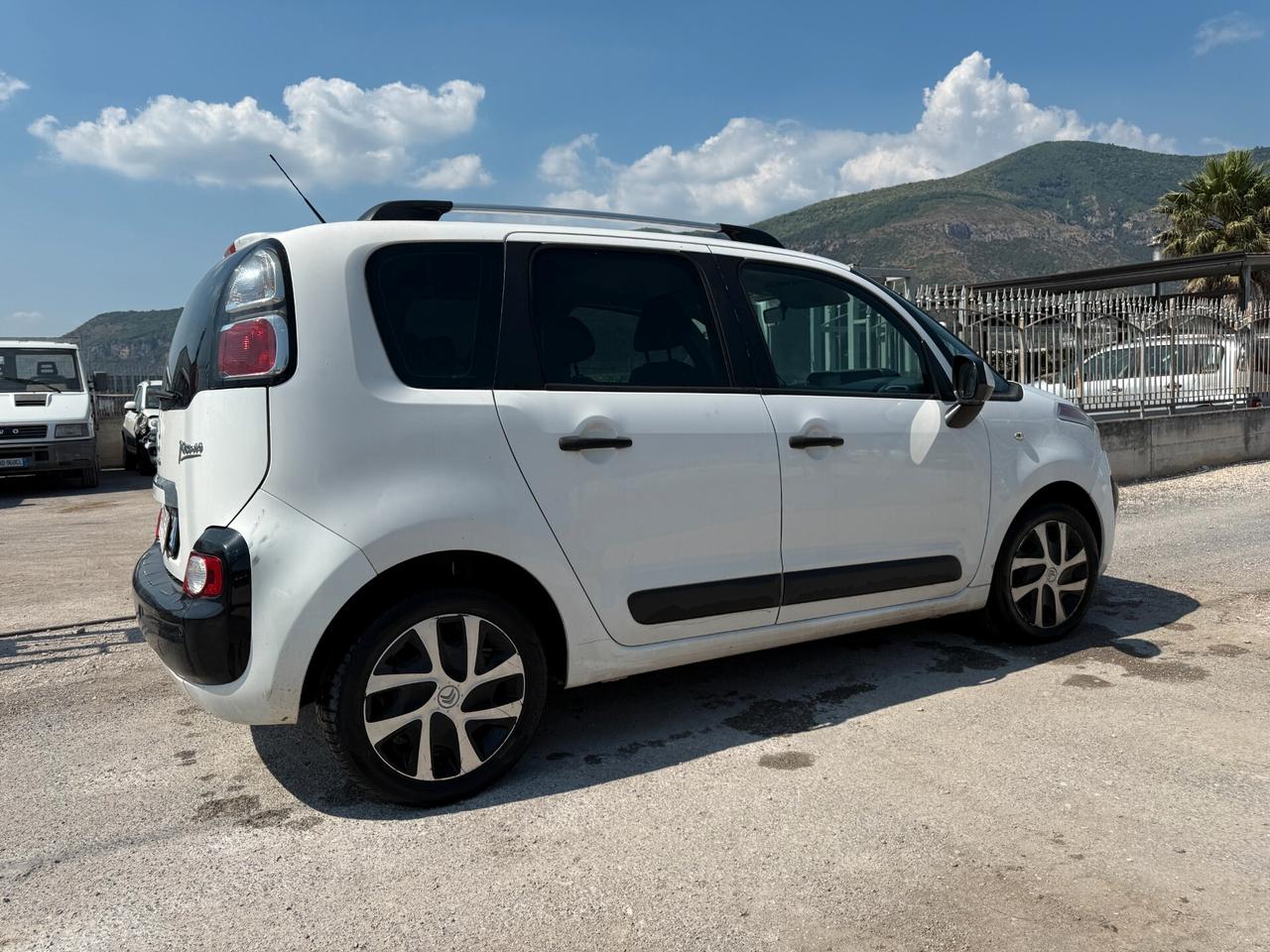 CITROEN C3 PICASSO 2014 1.4 BENZINA/GPL ** VEDI FOTO