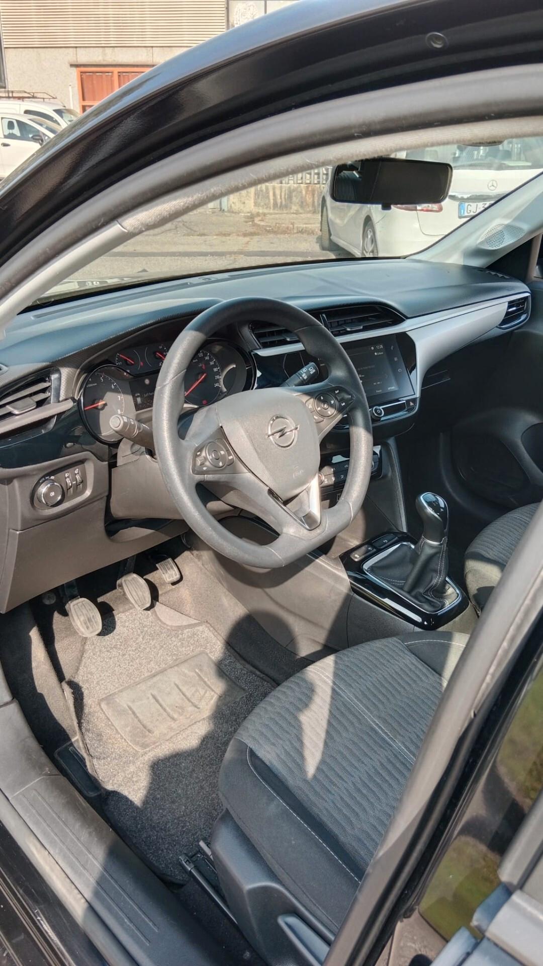 Opel Corsa 1.2 Blitz Edition