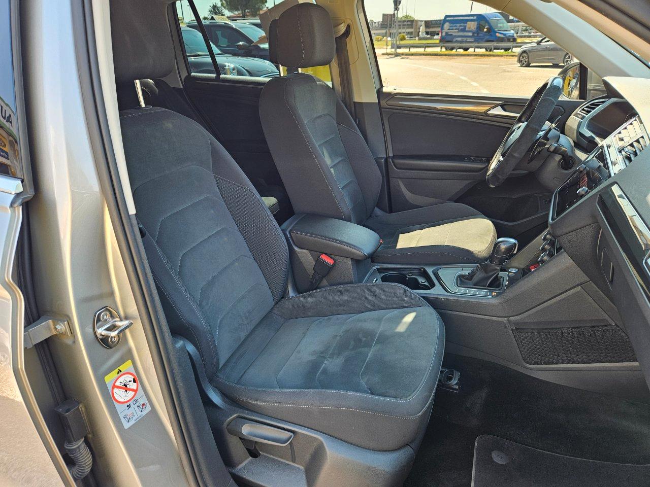 Volkswagen Tiguan 2.0 tdi Advanced R-Line Exterior Pack 150cv dsg