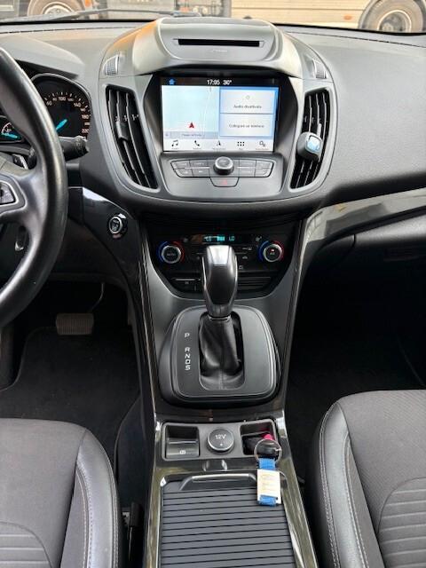 Ford Kuga 1.5 TDCI 120 CV S&S 2WD Powershift Titanium