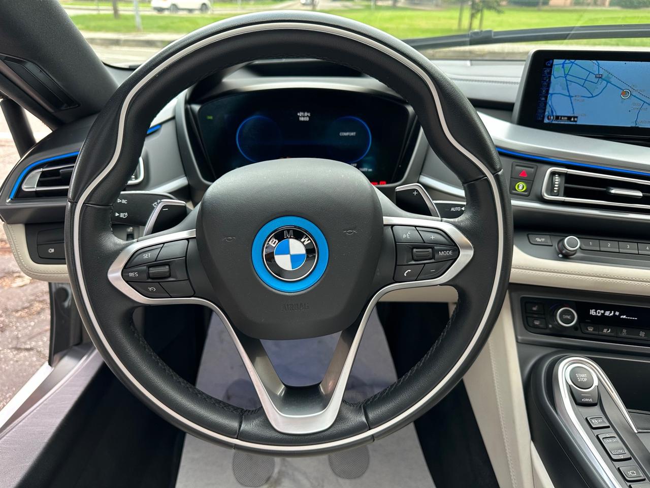 Bmw i8 BMW i8 carbonio full optional