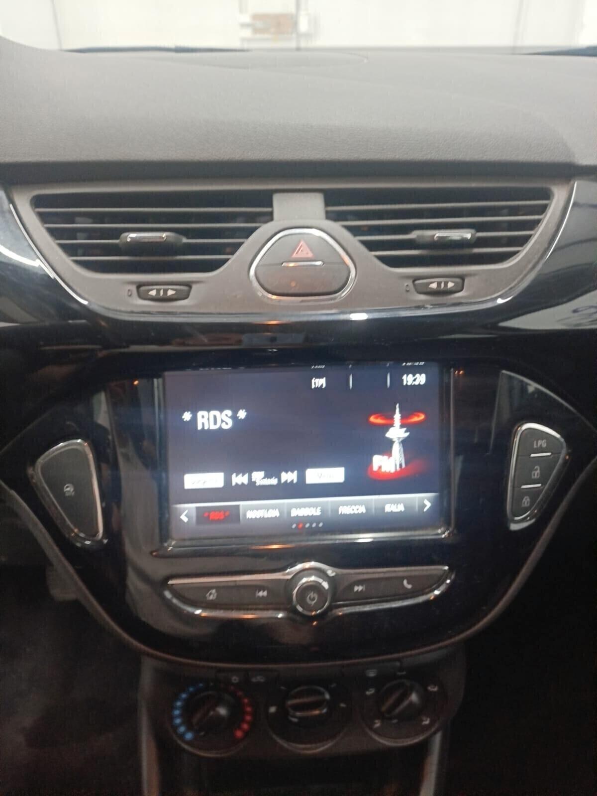 Opel Corsa 1.4 90CV GPL Tech 5 porte Advance GPL