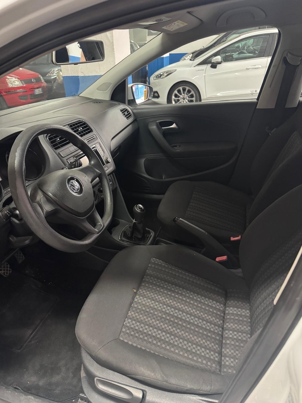 Volkswagen Polo 1.4 TDI 5p. Business
