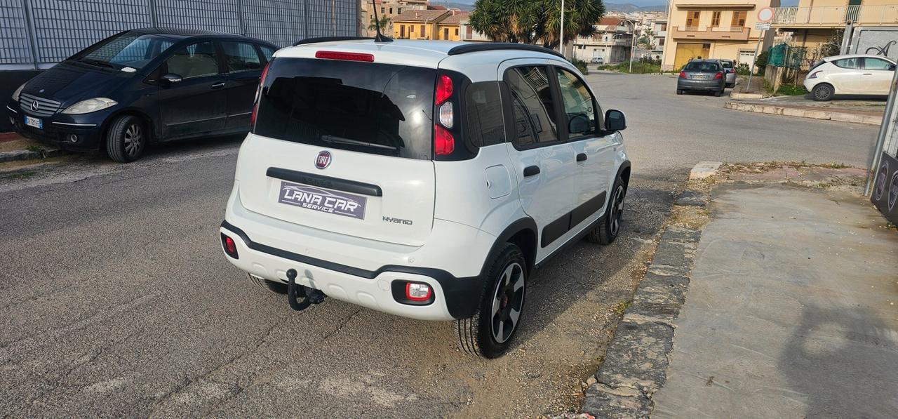 Fiat Panda 1.0 FireFly S&S Hybrid City Cross