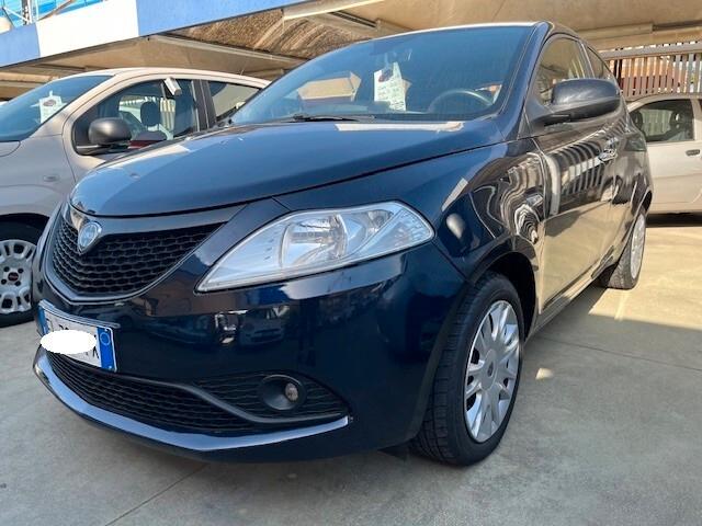 LANCIA YPSILON 11/2017 SOLI 85 MILA KM!