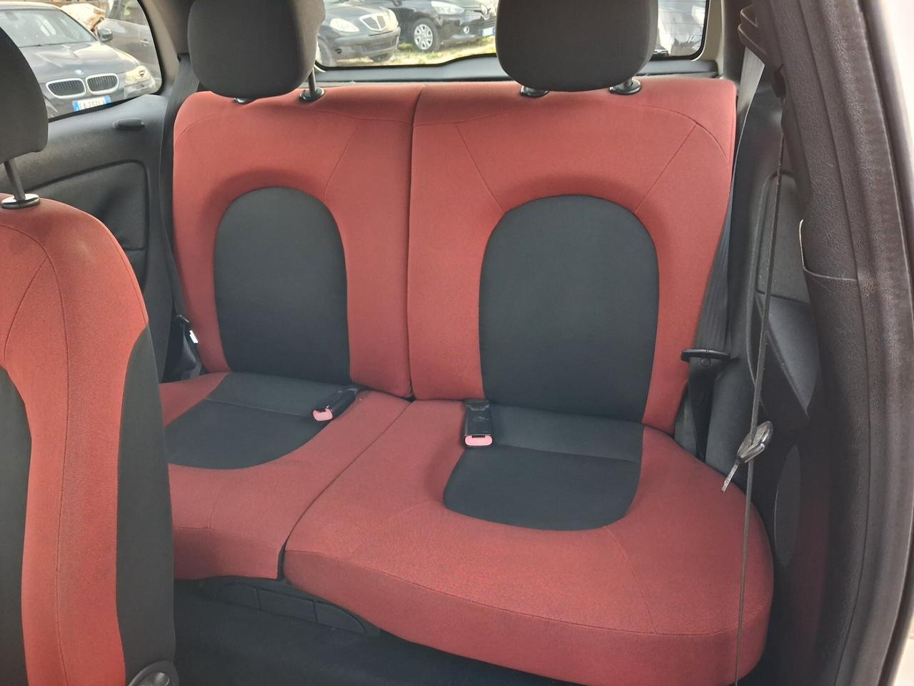 Lancia Ypsilon 1.2 Platino