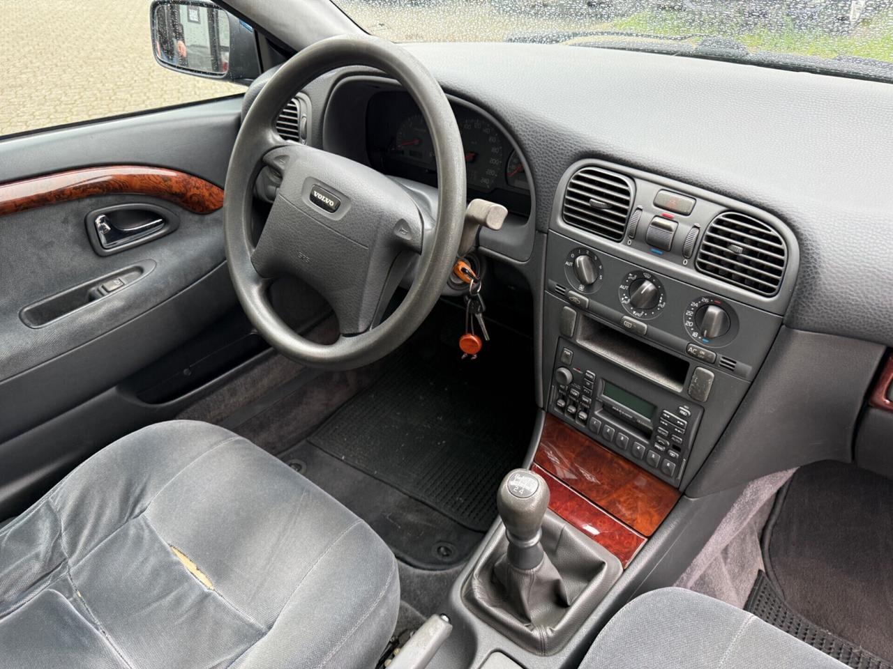 Volvo S40 1.9 td Prestige