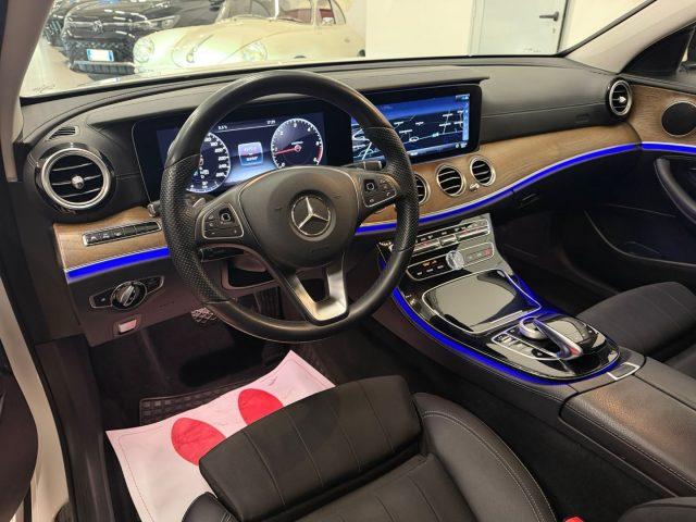 MERCEDES-BENZ E 220 d S.W. 4Matic Auto Premium All-Terrain