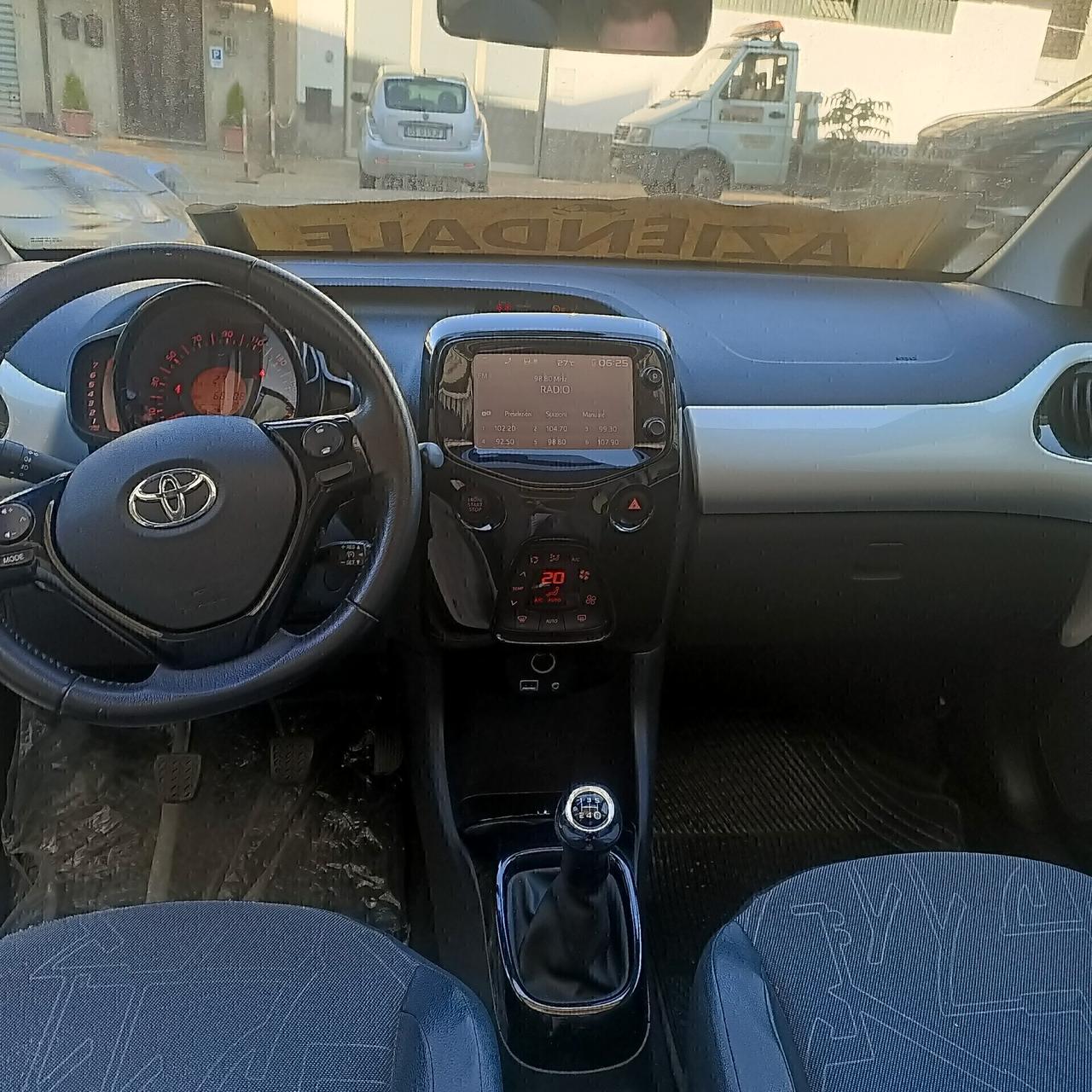 TOYOTA Aygo 2ª serie - 2016 KM SOLO 68000 CABRIO PREZZO RIBASSATO