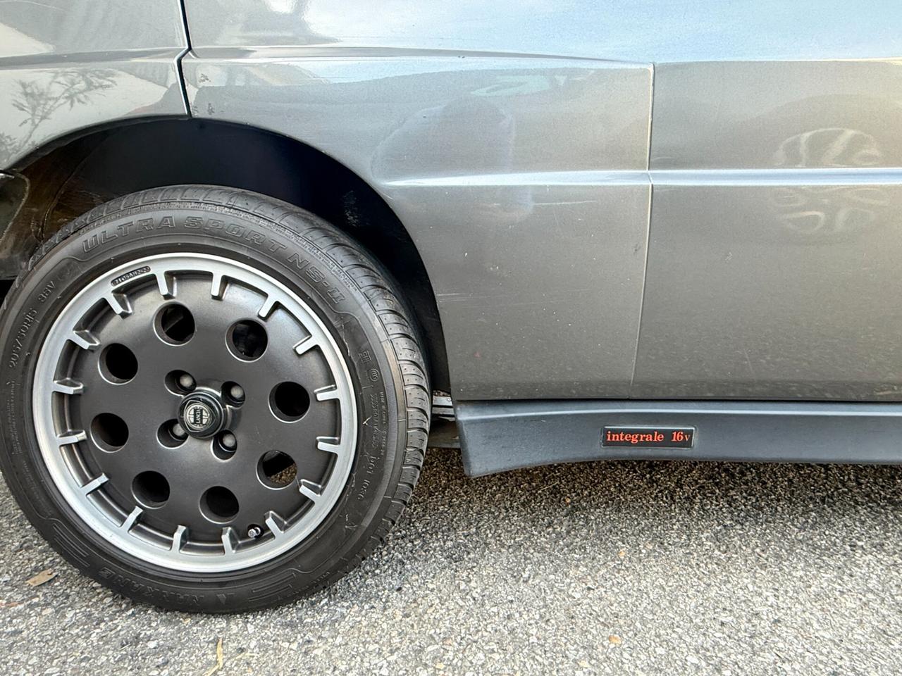 Lancia Delta 2.0i.e. turbo 16V HF integrale
