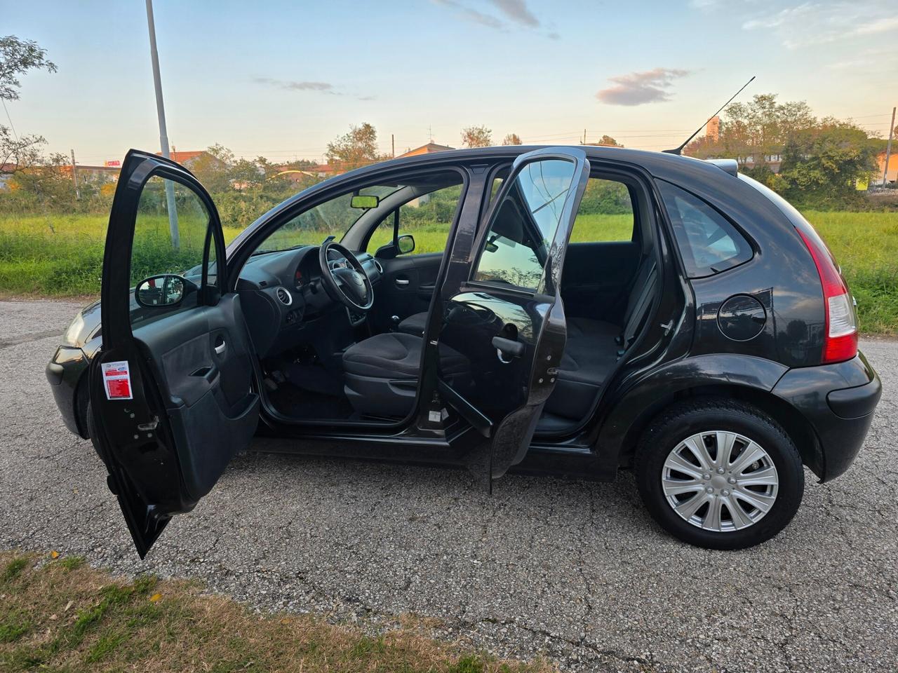 Citroen C3 1.1 Benzina NEOPATENTATI Con GARANZIA