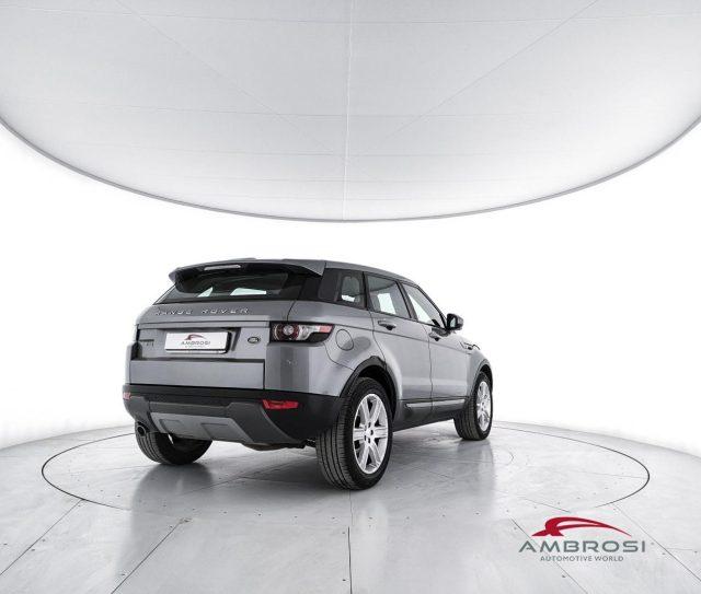 LAND ROVER Range Rover Evoque 2.2 TD4 5p. Pure Tech Pack Launch Edition